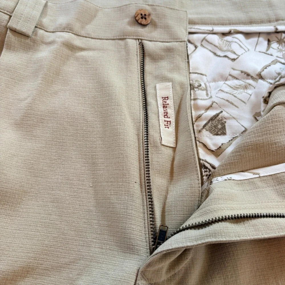 Caribbean Roundtree & Yorke Silk Cargo Shorts Mens 36 Tan Pleated Casual Luxury